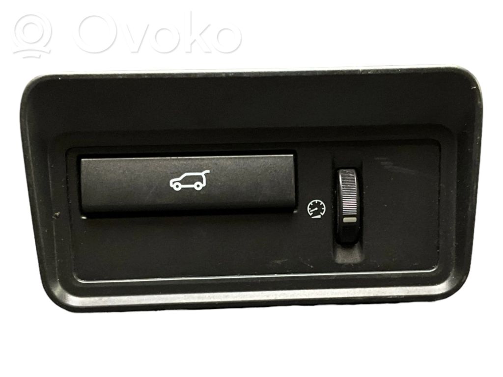 Tailgate/boot open switch button   BJ3211654BB,10022900,10400976890