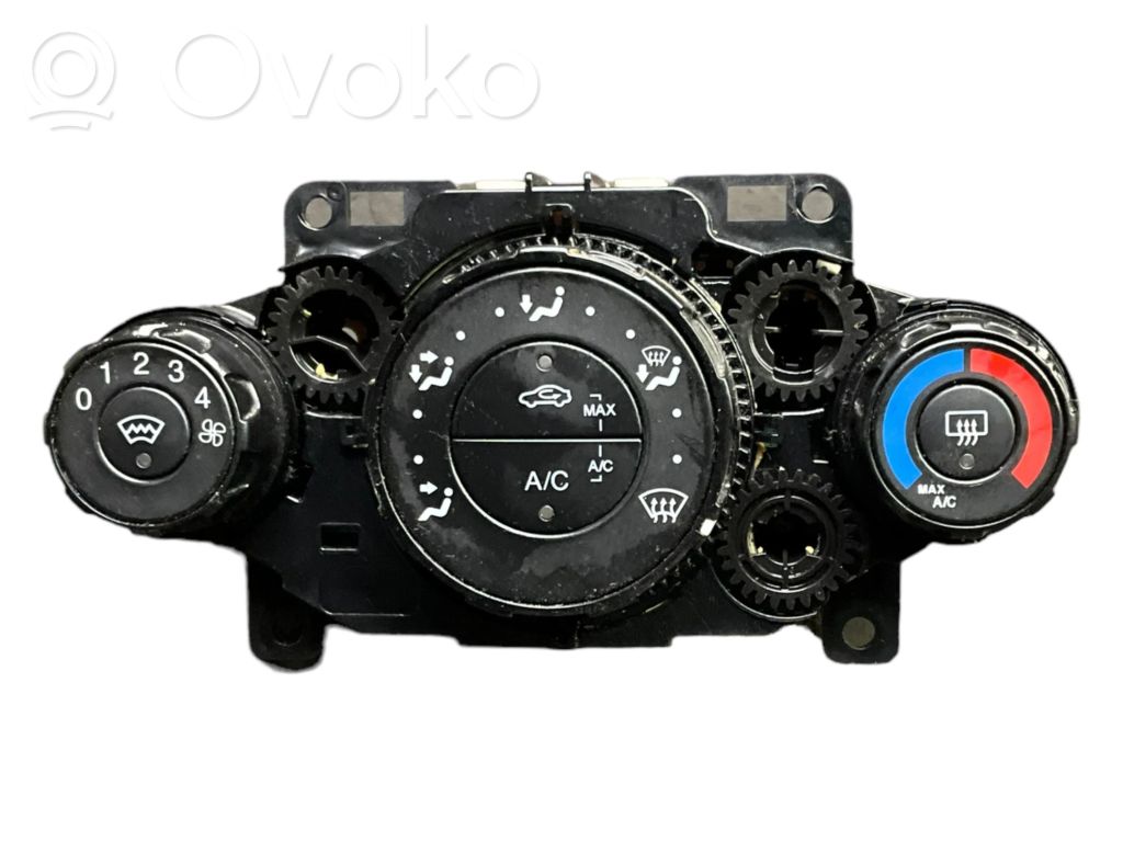 Ford Fiesta Climate control unit 