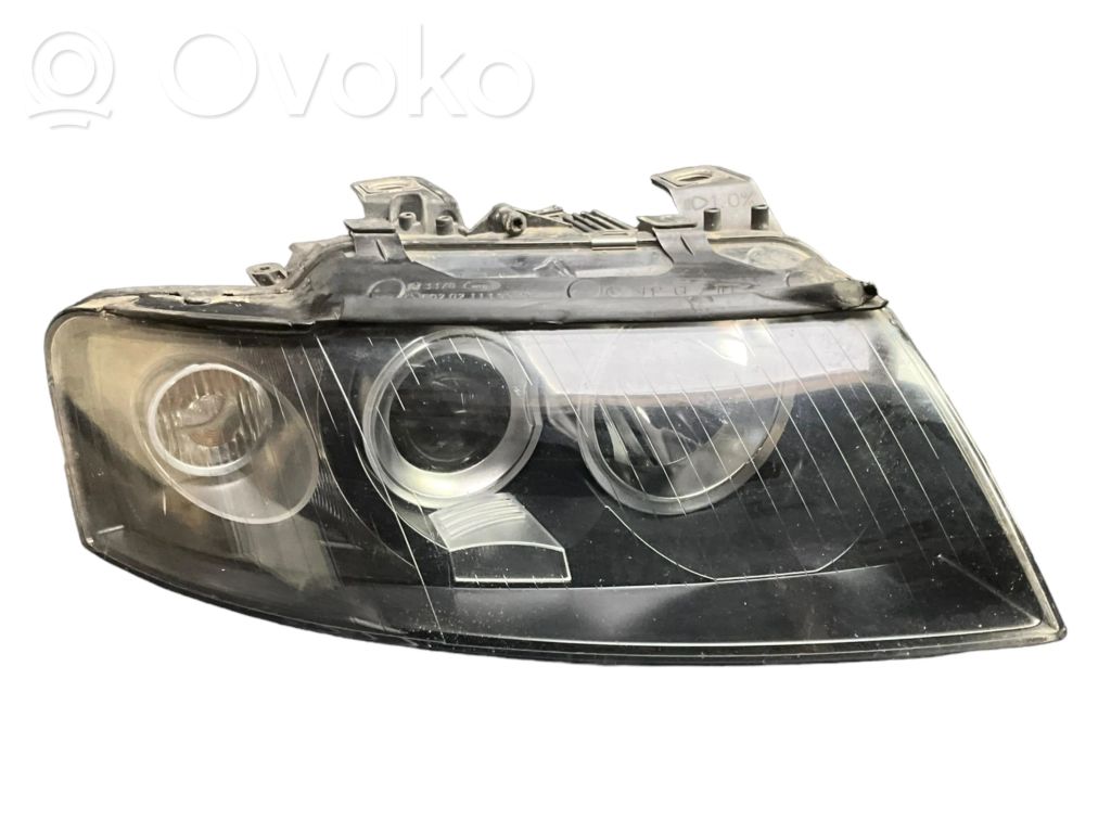 Audi A4 S4 B6 8E 8H Phare frontale 