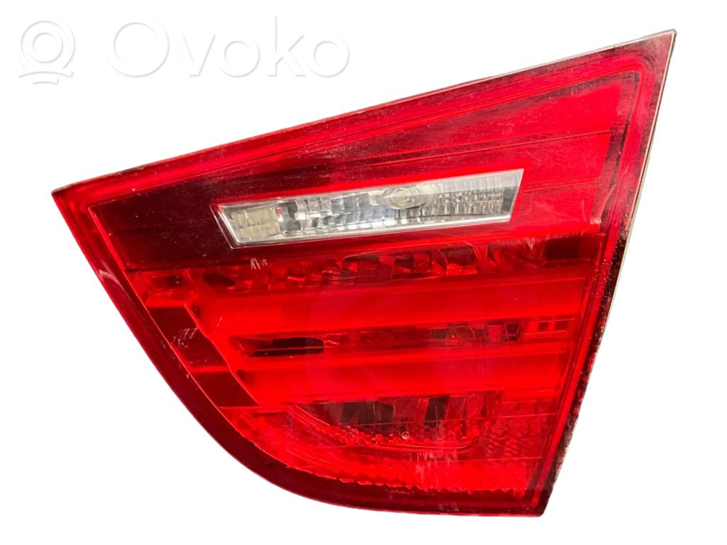 BMW 3 E90 E91 Takaluukun takavalot 