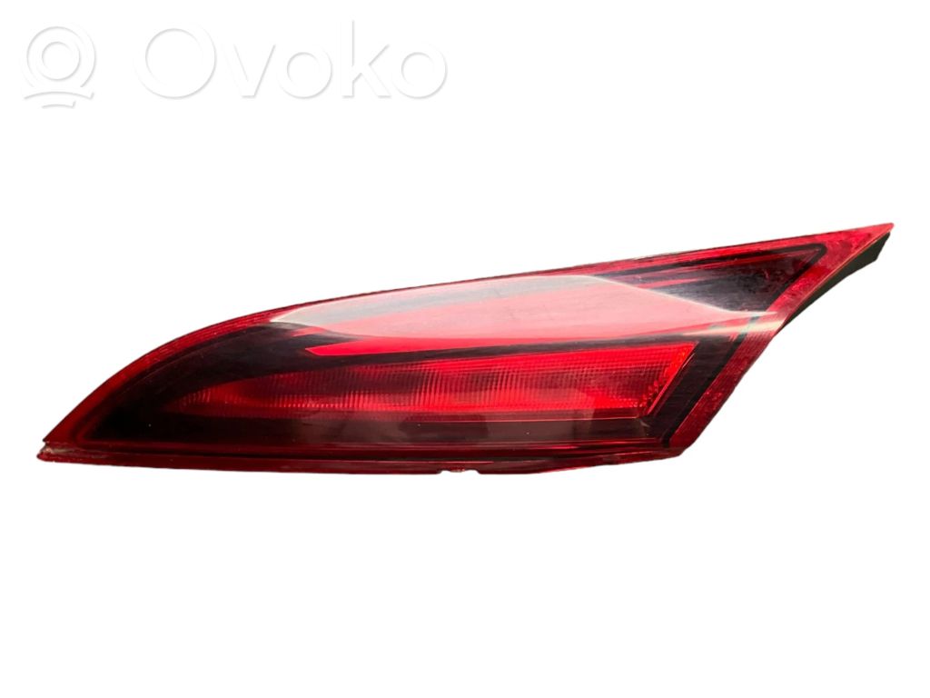Opel Insignia A Lampy tylnej klapy bagażnika 