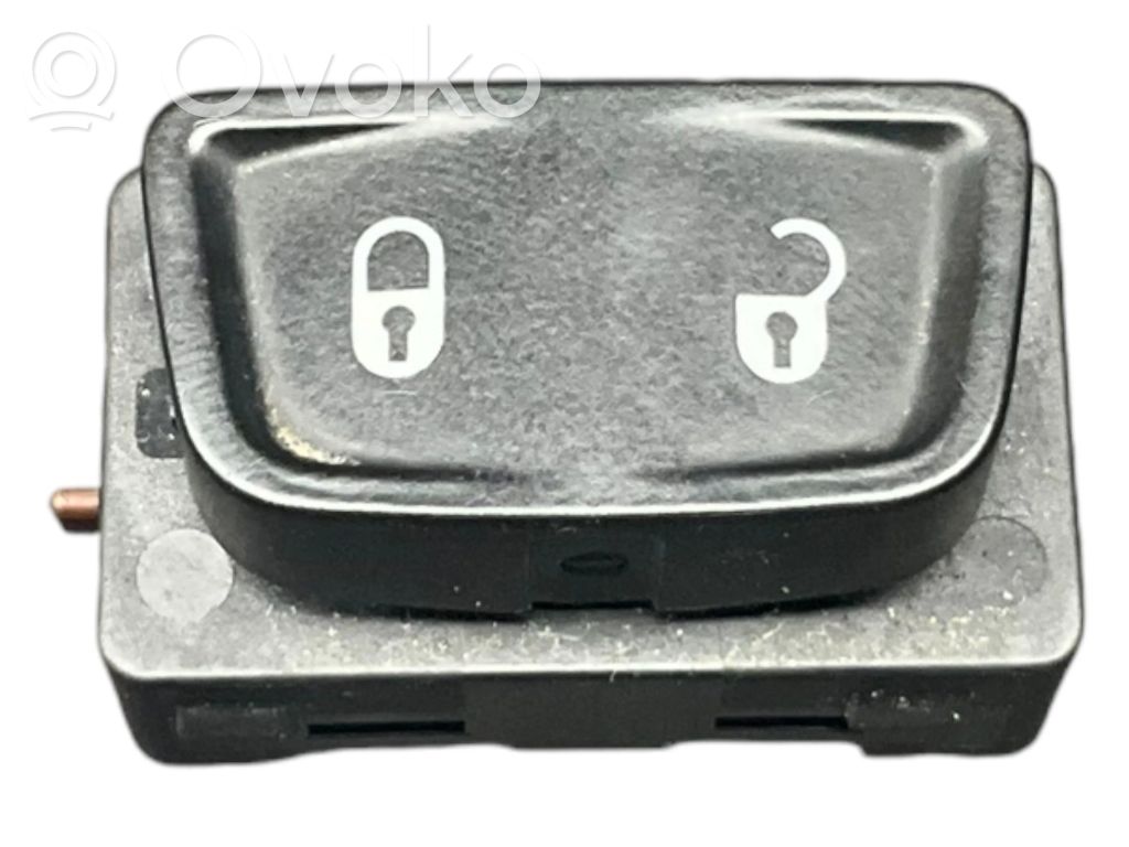 Fiat 500X Central locking switch button 