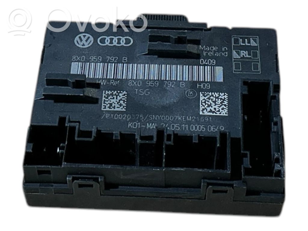 Audi A1 Unité de commande module de porte 