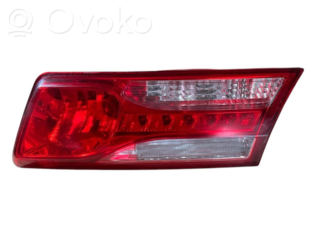 Renault Laguna III Takaluukun takavalot 