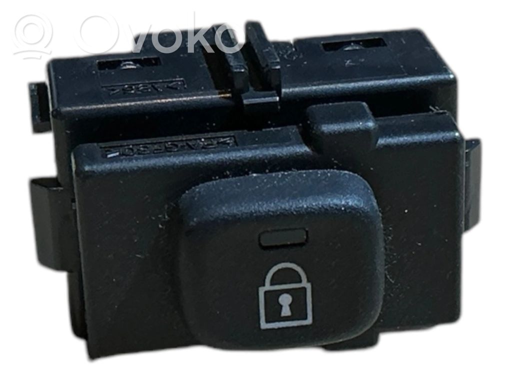 Central locking switch button   31275374