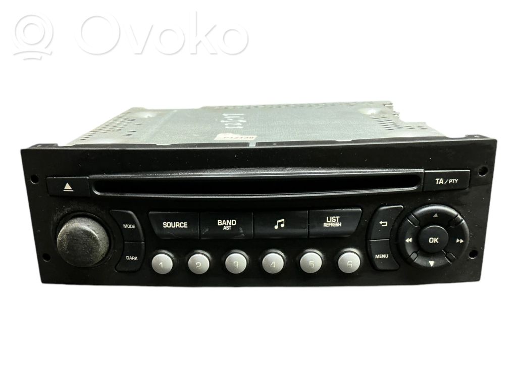 Peugeot Partner Radio/CD/DVD/GPS head unit 
