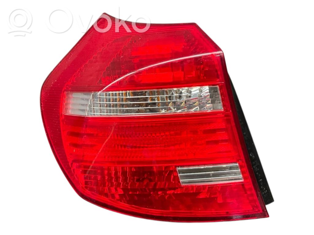 BMW 1 E81 E87 Galinis žibintas kėbule 