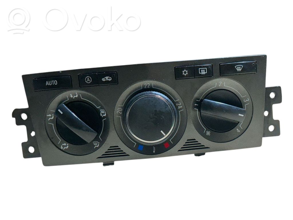 Opel Antara Climate control unit 