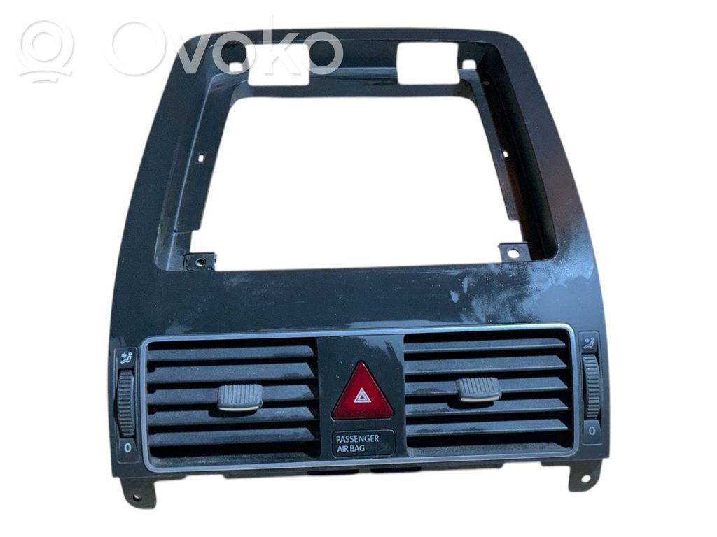 Volkswagen Touran II Element deski rozdzielczej / środek 