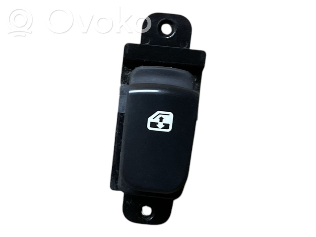 Renault Clio IV Electric window control switch 