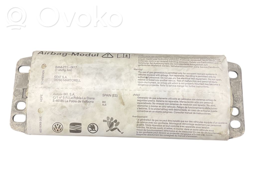 Skoda Octavia Mk2 (1Z) Poduszka powietrzna Airbag pasażera 