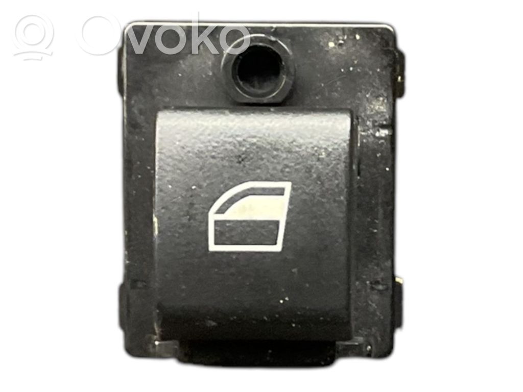 BMW Z4 E85 E86 Electric window control switch 