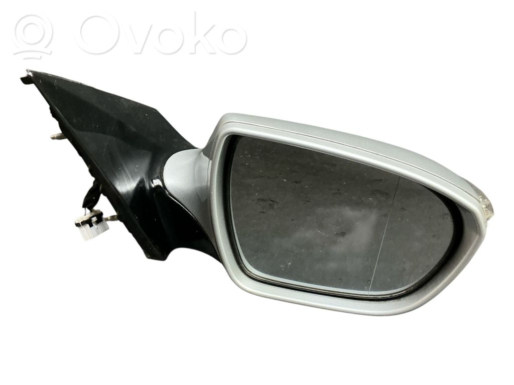 Hyundai i40 Elektryczne lusterko boczne drzwi przednich 