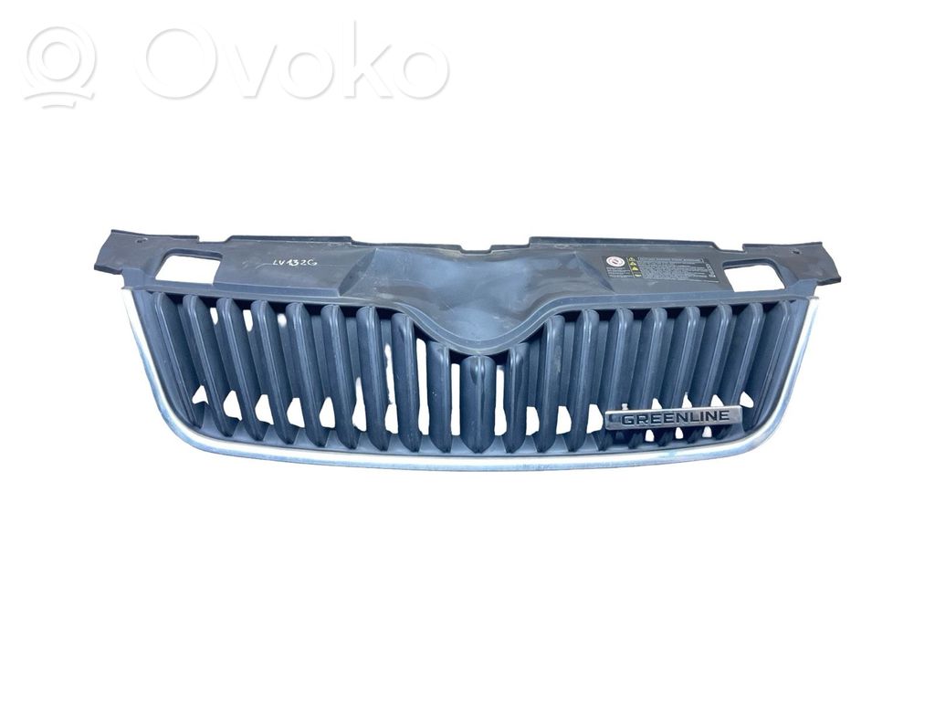 Skoda Fabia Mk2 (5J) Maskownica / Grill / Atrapa górna chłodnicy 