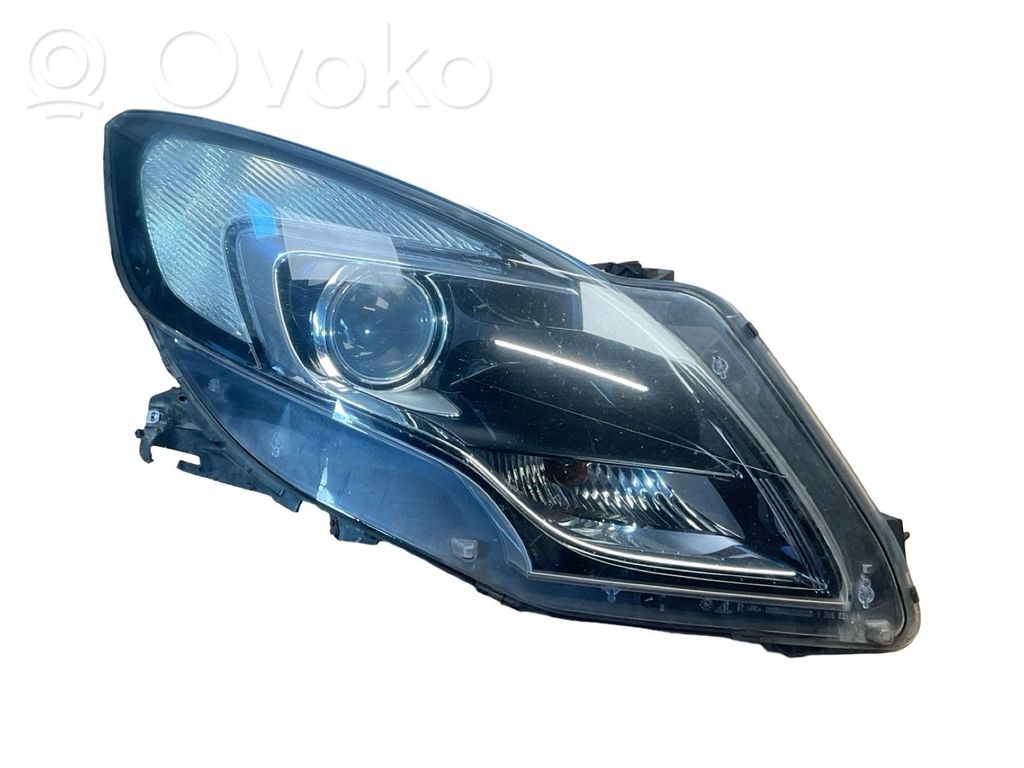 Opel Zafira C Faro/fanale 