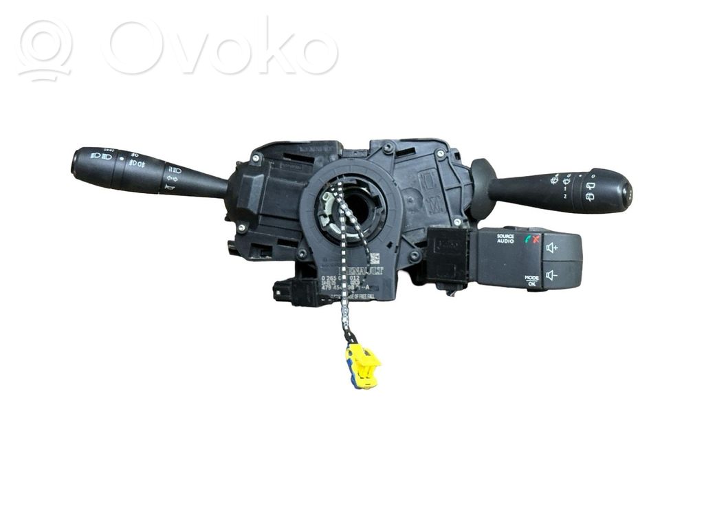 Dacia Sandero Commodo, commande essuie-glace/phare 