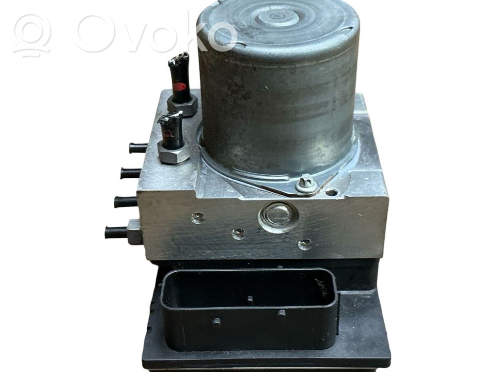 BMW X3 E83 ABS Pump 
