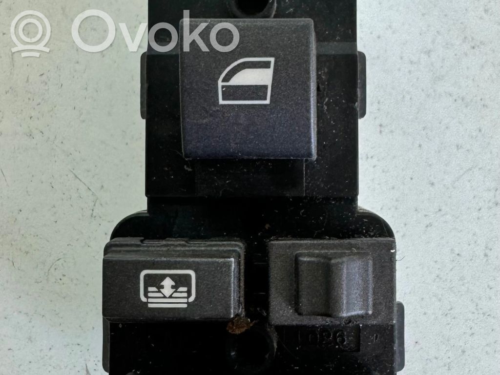 Interruptor del elevalunas eléctrico   6919880,13E296