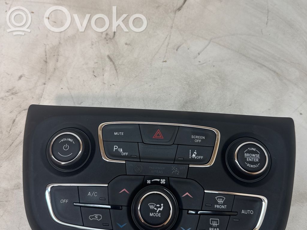 Jeep Compass Climate control unit 