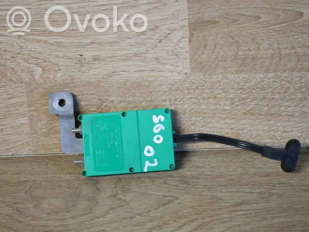 Volvo S60 Antenos stiprintuvas 