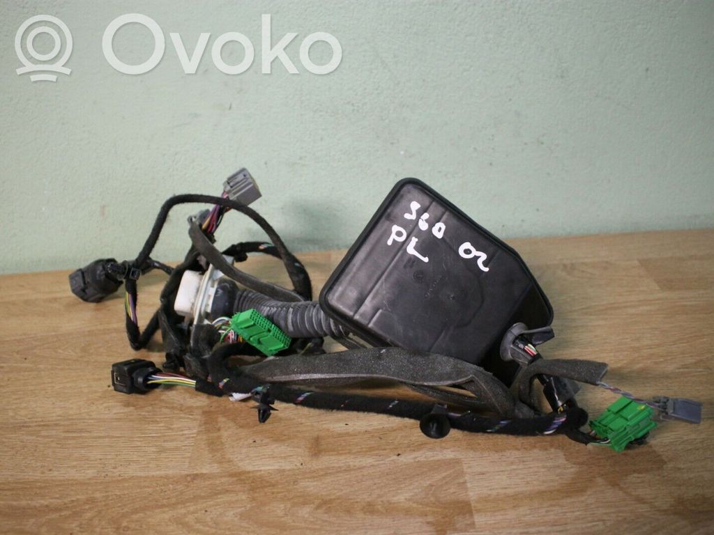 Volvo S60 Cableado de puerta delantera 