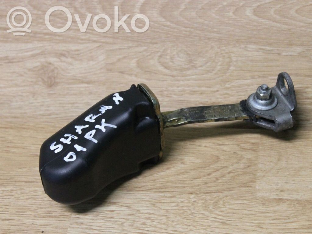 Volkswagen Sharan Etuoven pidätin 