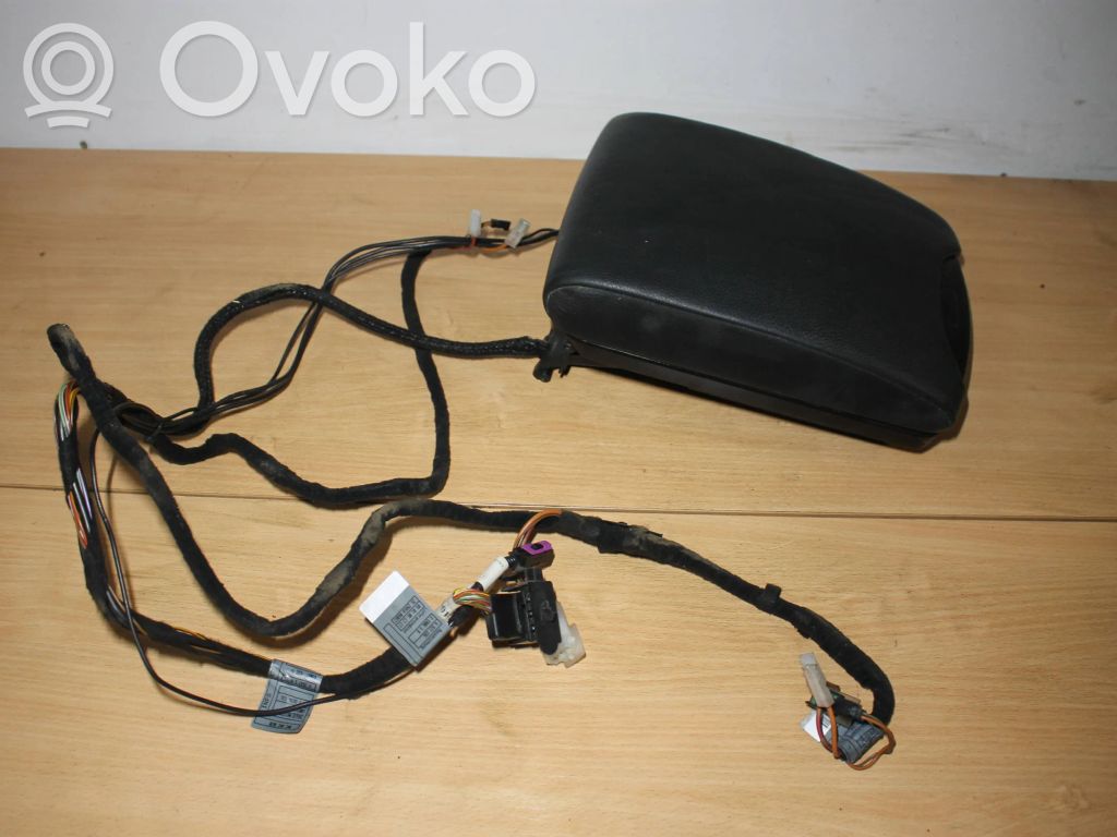 BMW X5 E53 Armrest 