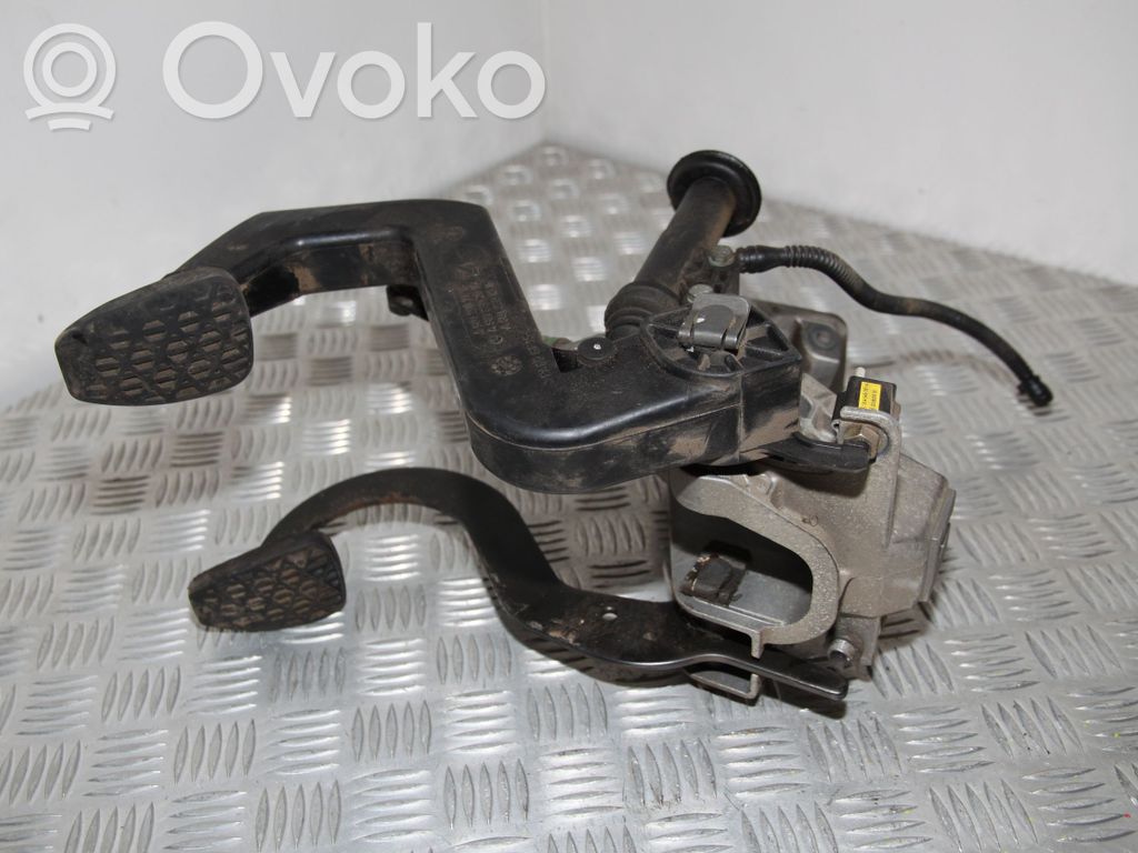 Volkswagen II LT Assemblage pédale 