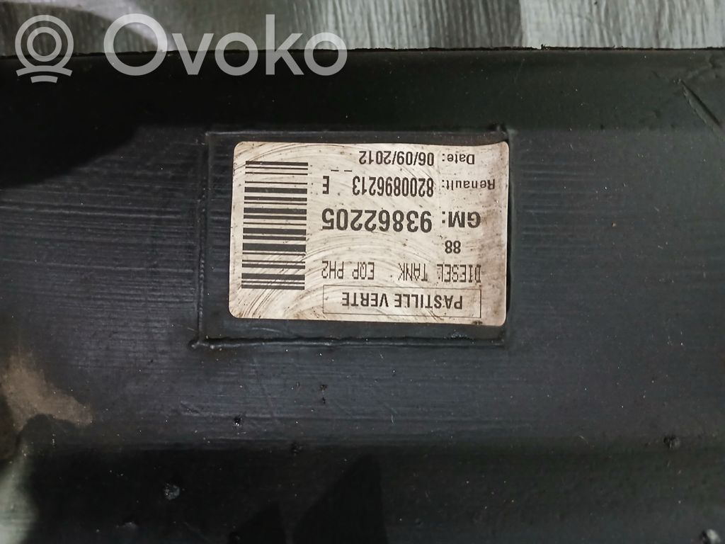 Polttoainesäiliö   93862205