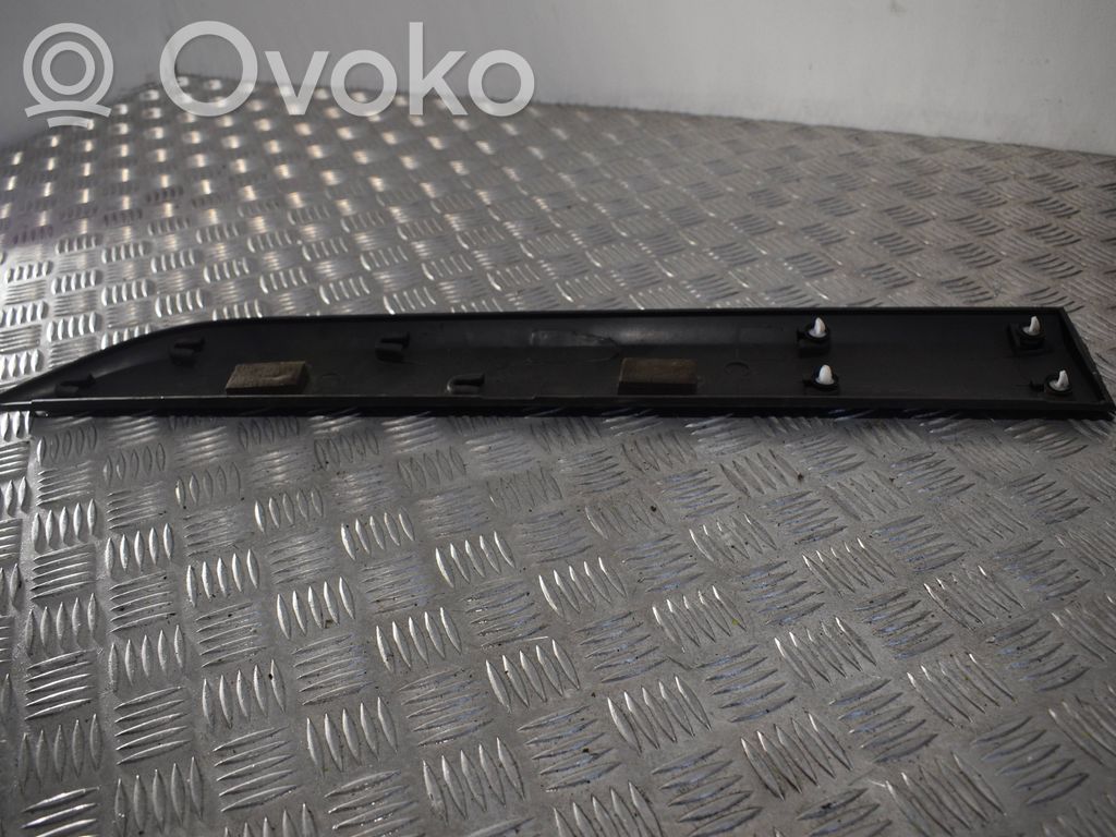 Ford Transit Listwa drzwi przednich 
