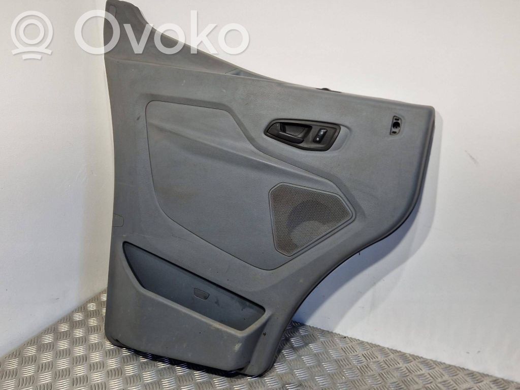 Ford Transit Etuoven verhoilu 