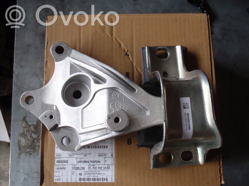 Toyota ProAce Max Engine mounting bracket 