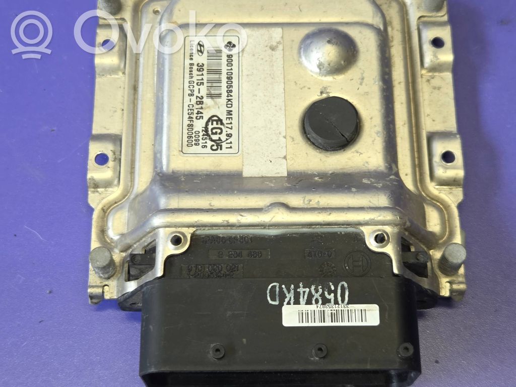 Komputer / Sterownik ECU silnika   391152B145,9001090584KD,CE54FS00600