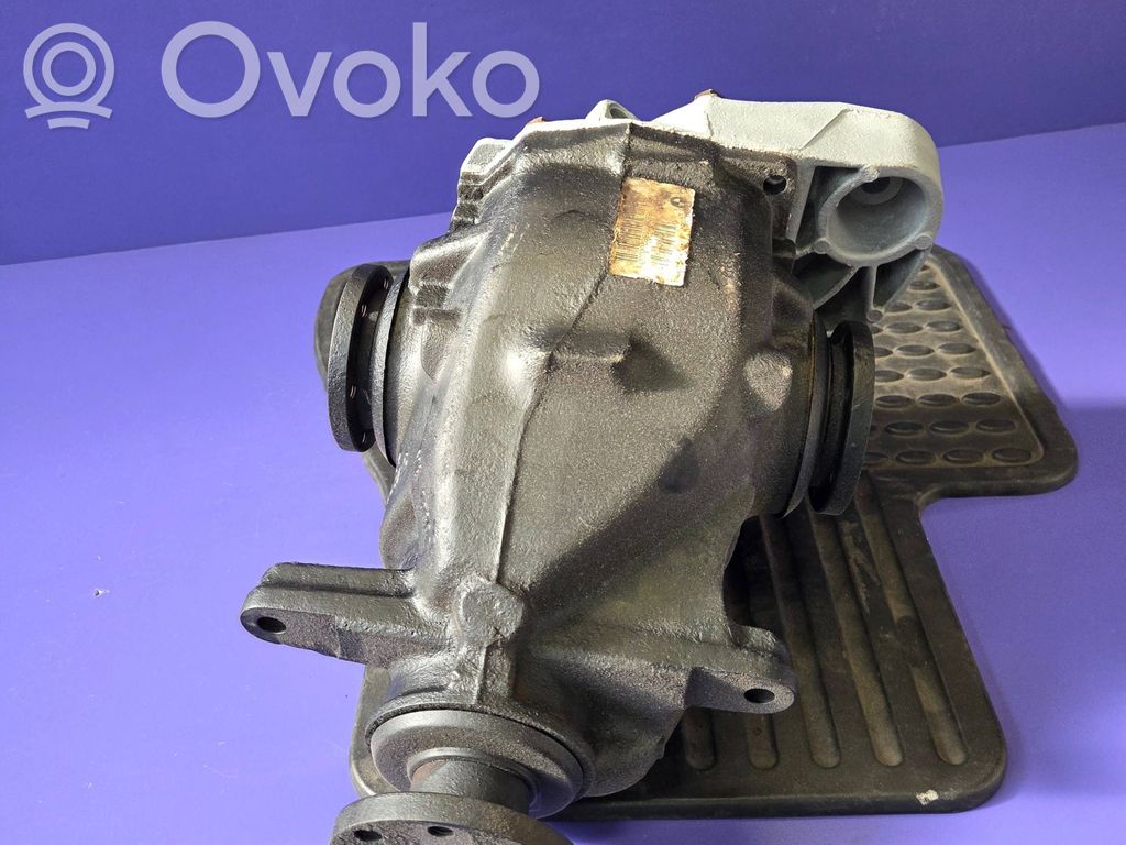 Rear differential   7519941,373
