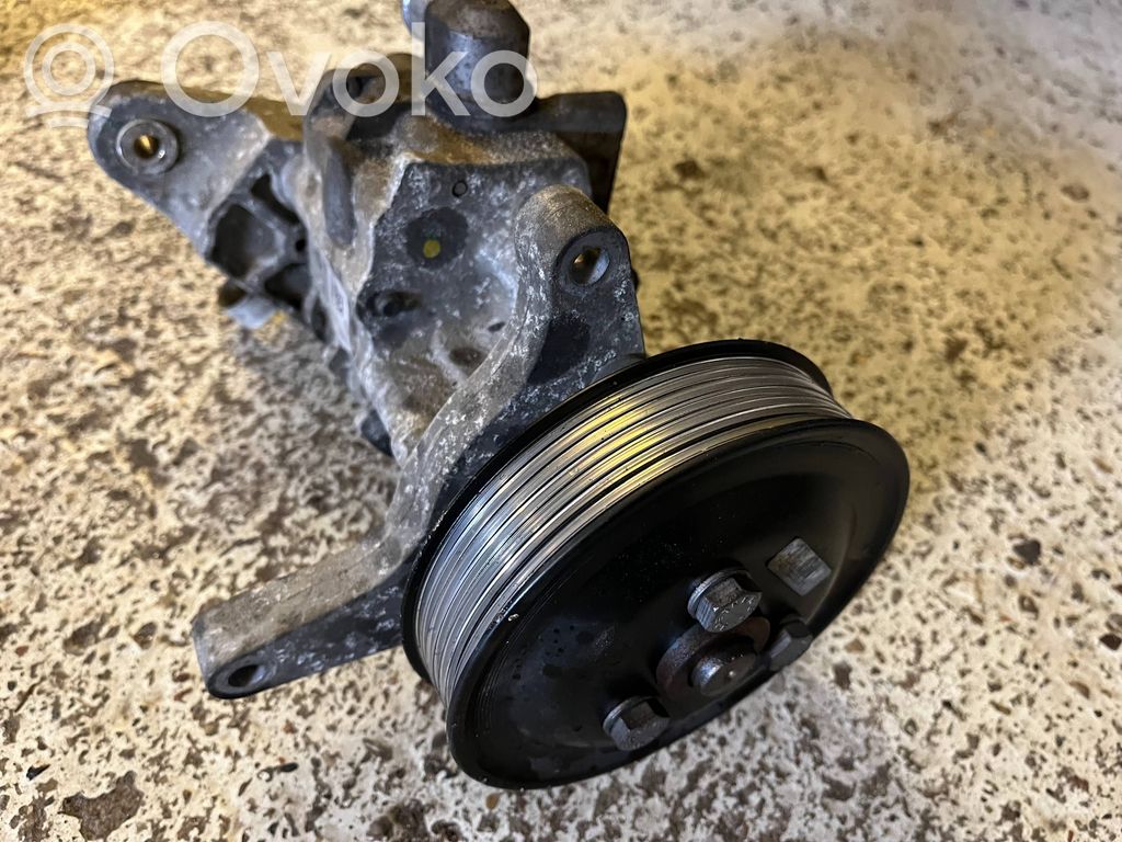 BMW X6 E71 Power steering pump 