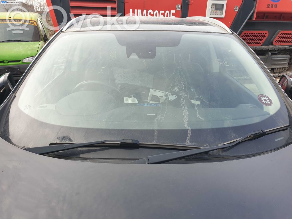 Renault Kadjar Front windscreen/windshield window 