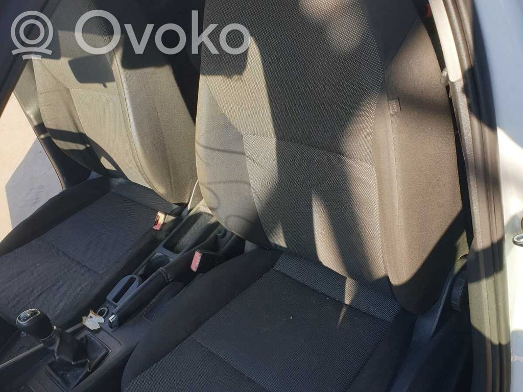 Skoda Octavia Mk3 (5E) Sedile anteriore del conducente