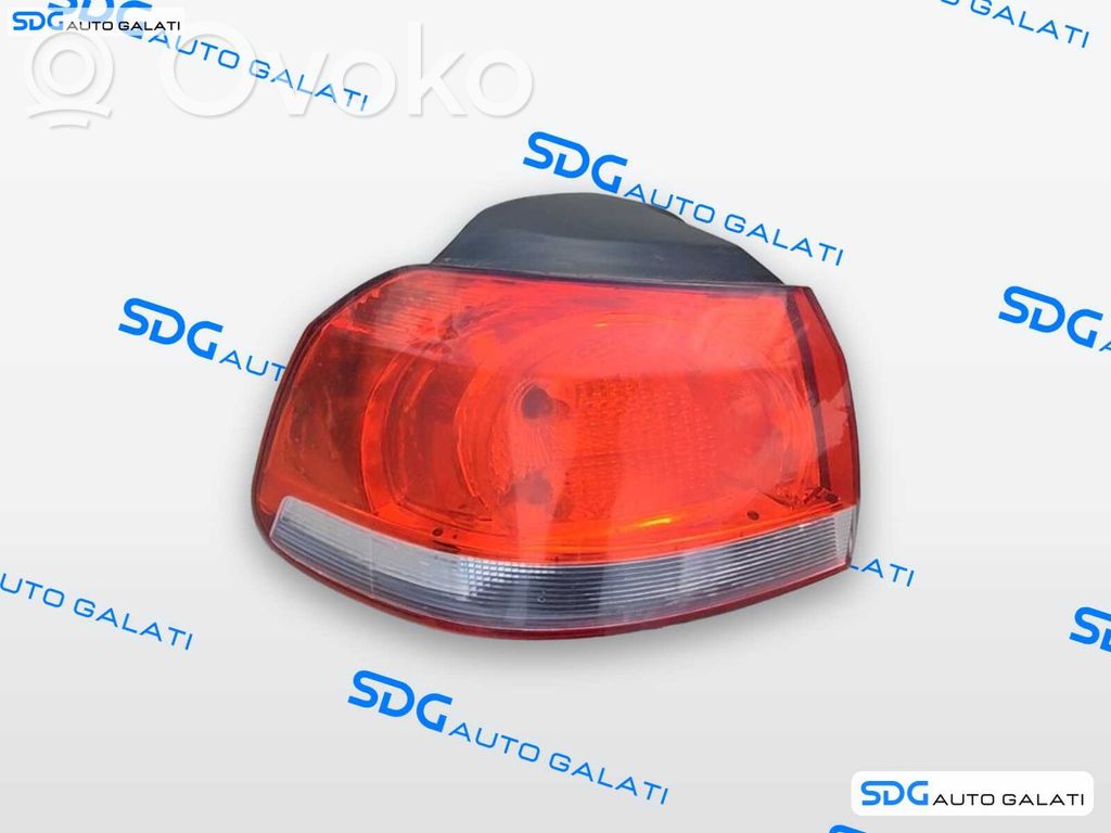 Volkswagen Golf VI Aizmugurējais lukturis virsbūvē 