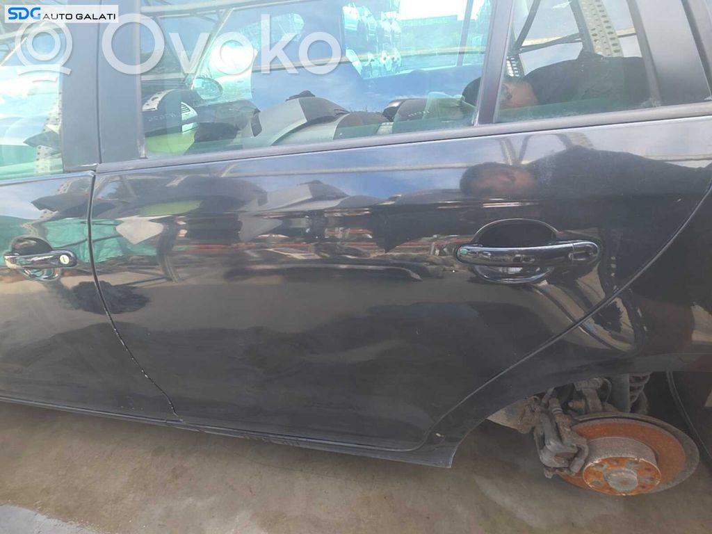Volkswagen Golf VI Задняя дверь
