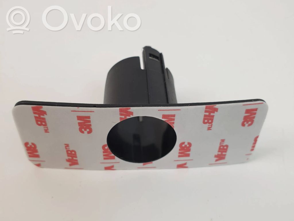 Audi A4 S4 B7 8E 8H Soporte del sensor de aparcamiento trasero (PDC) 