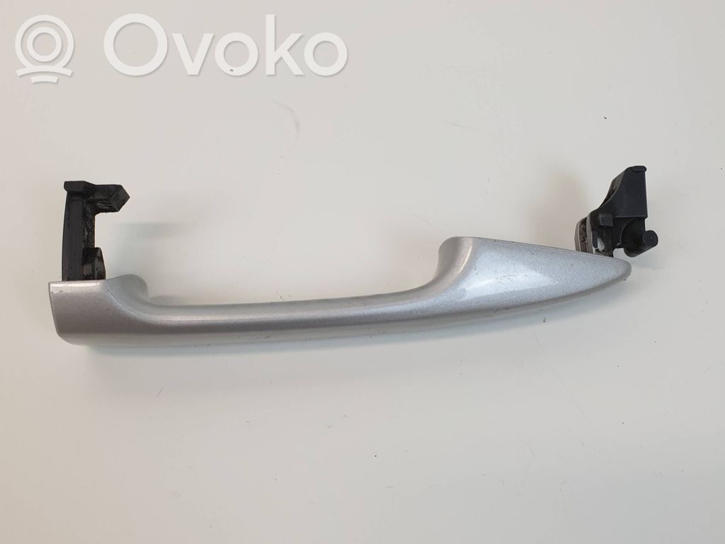Toyota Avensis T270 Rear door exterior handle 