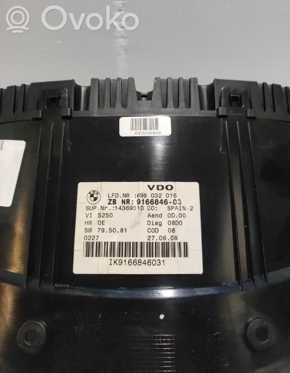 BMW 3 E92 E93 Speedometer (instrument cluster) 