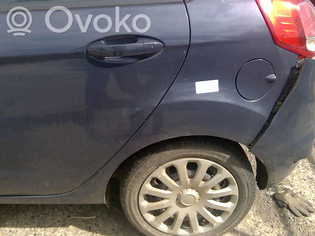 Ford Fiesta Takakulmapaneeli 
