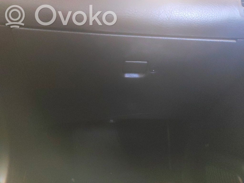 Nissan Terrano Juego guantera 