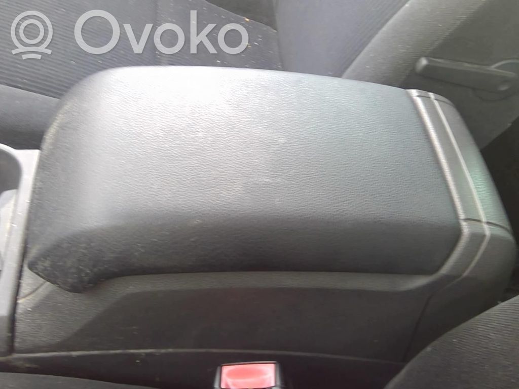 Ford C-MAX I Reposabrazos 