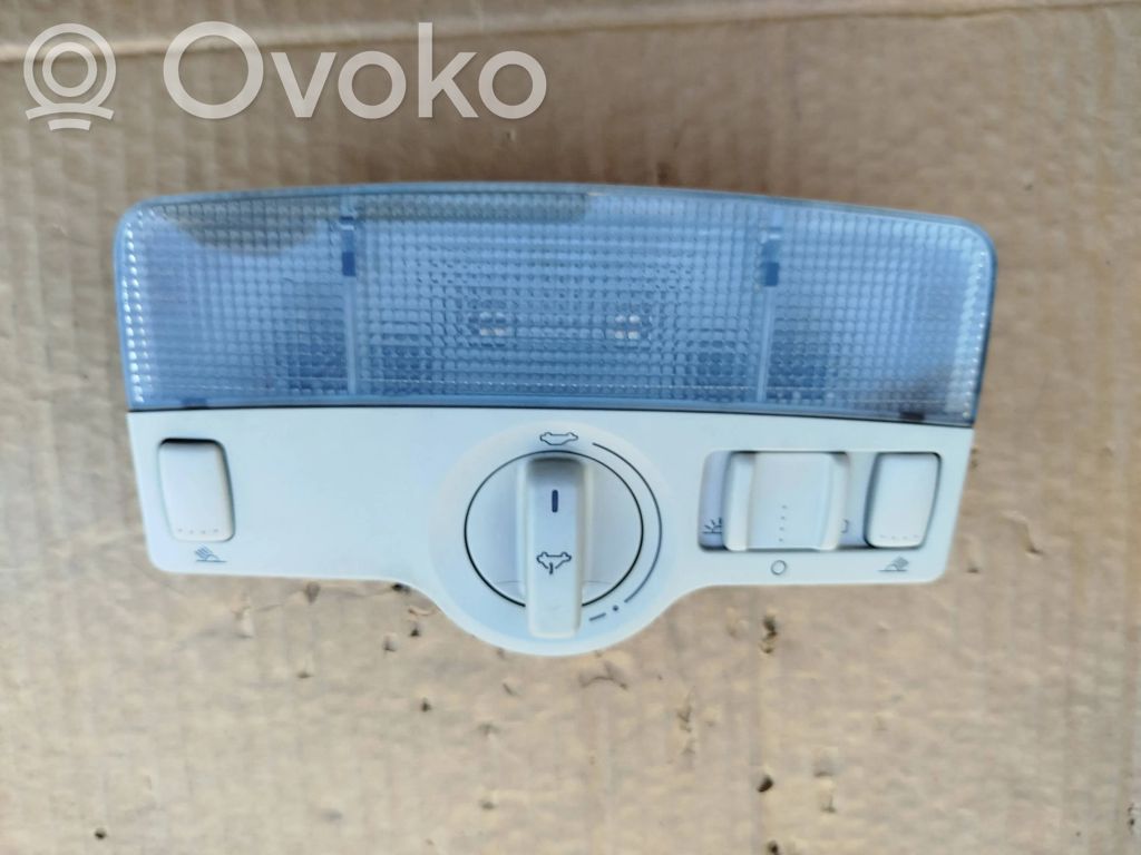 Volkswagen Golf IV Apšvietimo konsolės apdaila 