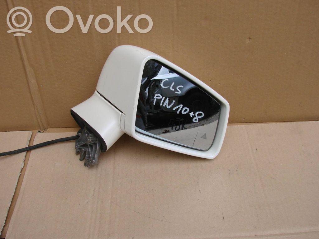 Mercedes-Benz CLS C218 AMG Front door electric wing mirror 