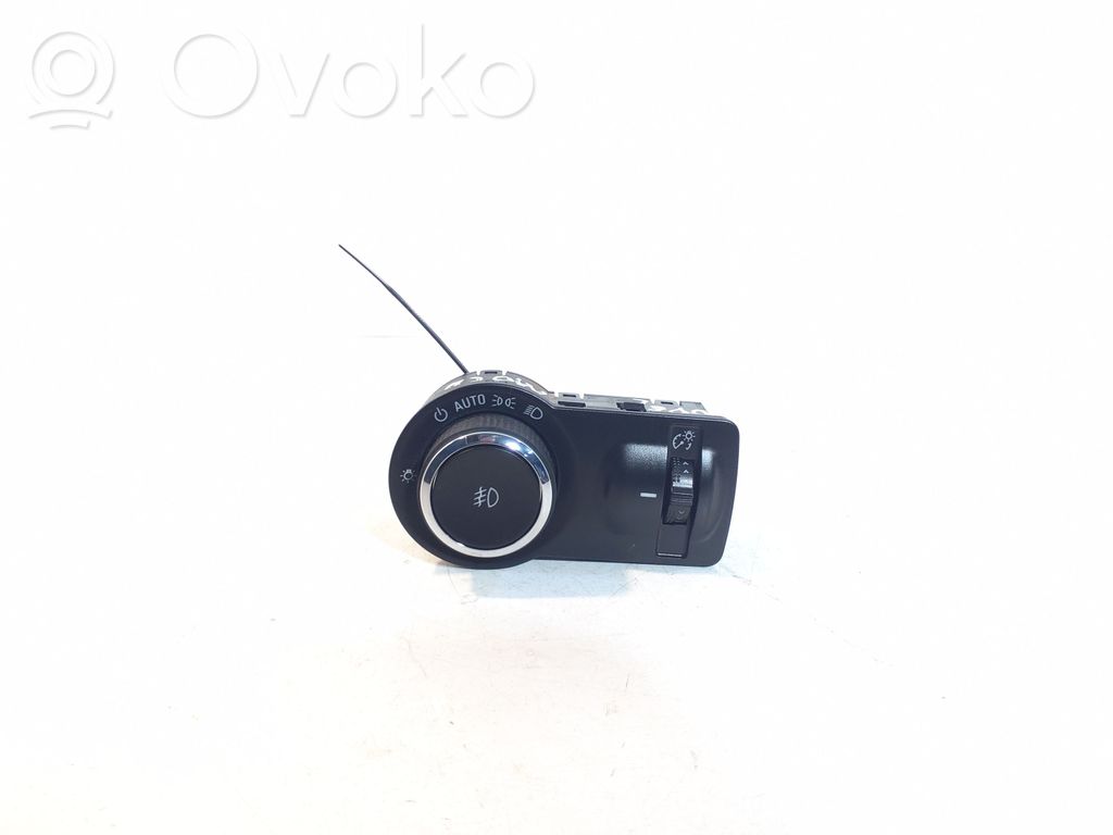 Buick Encore I Light switch 