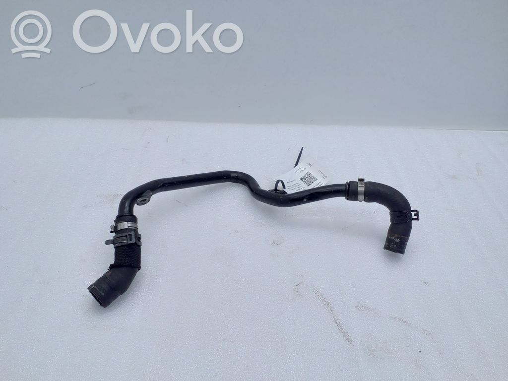 Audi Q7 4L Engine coolant pipe/hose 