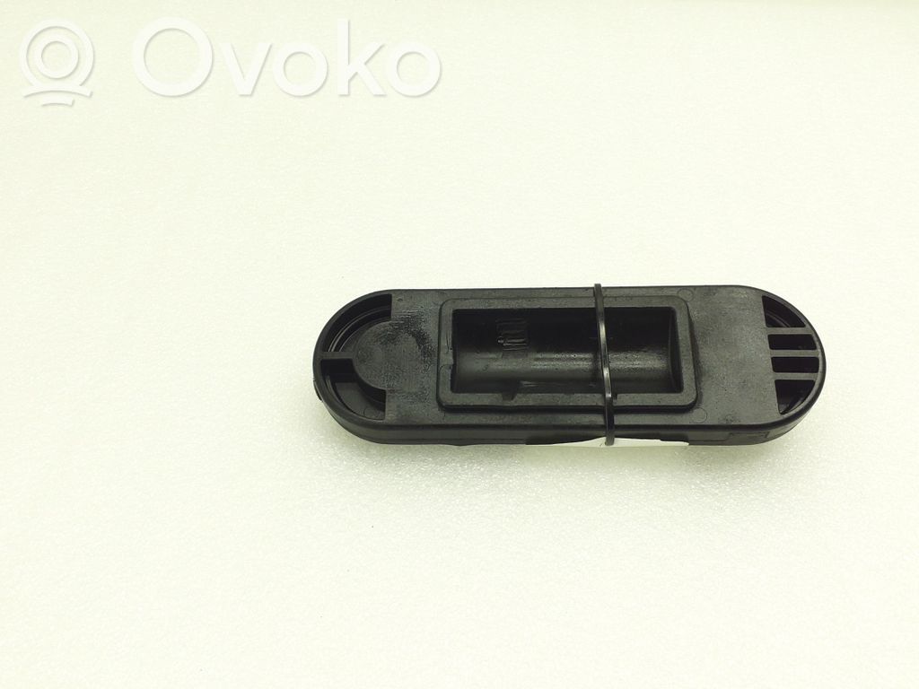 Audi TT TTS Mk2 Jacking socket point 